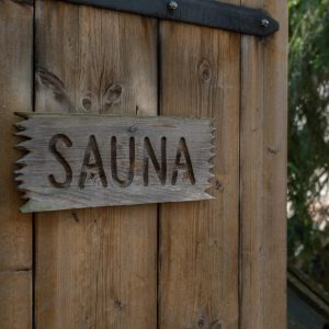 Korsuretkien saunan ovi